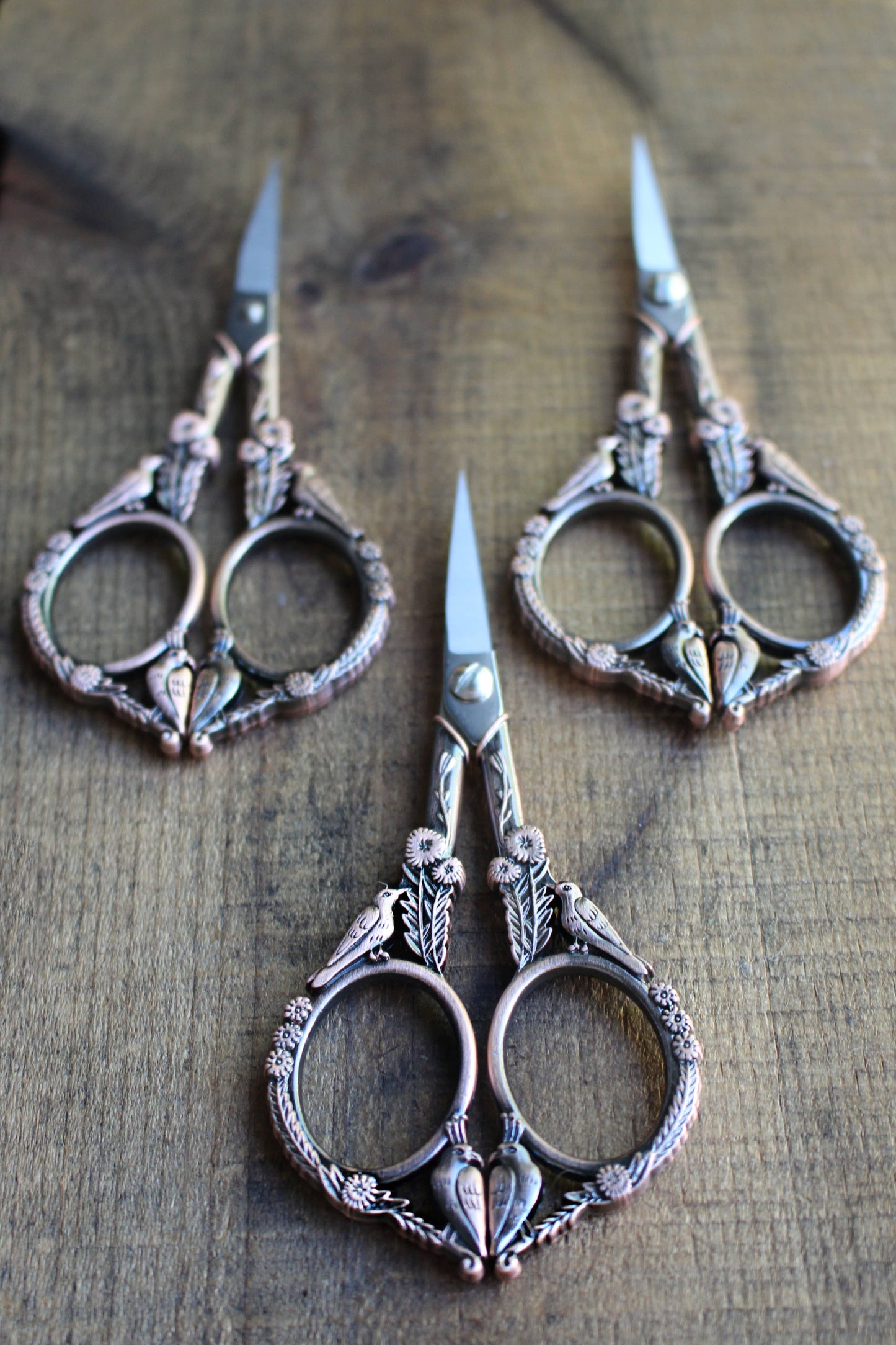 Feathered Friends Scissors (Set of 3): Antique Gold