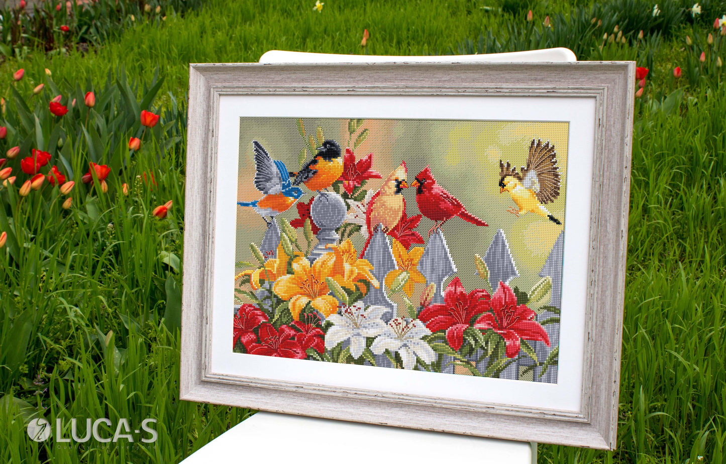 Backyard Birds with Daylilies