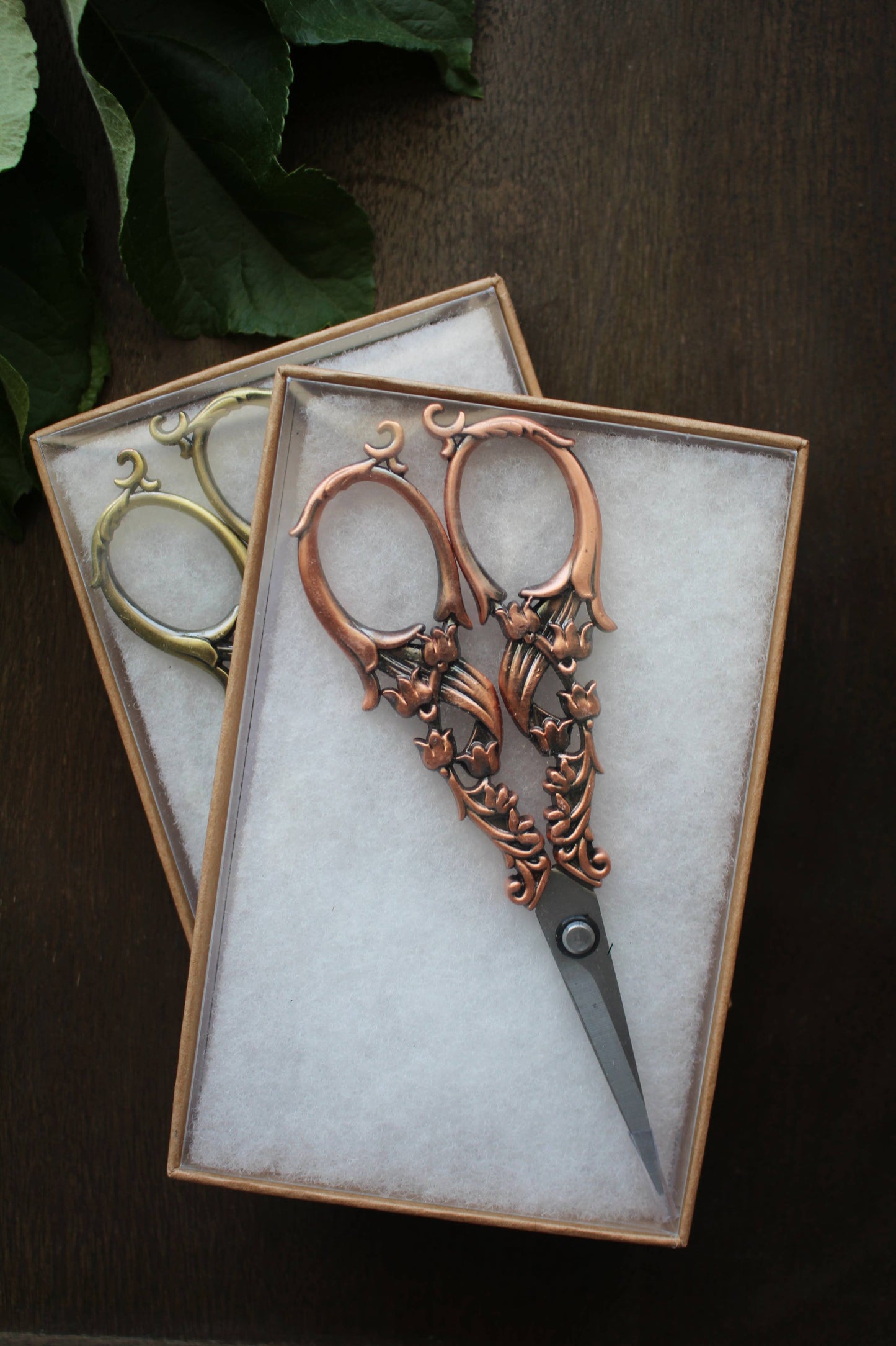 Tulip Garden Embroidery Scissors (Set of 3): Antique Gold