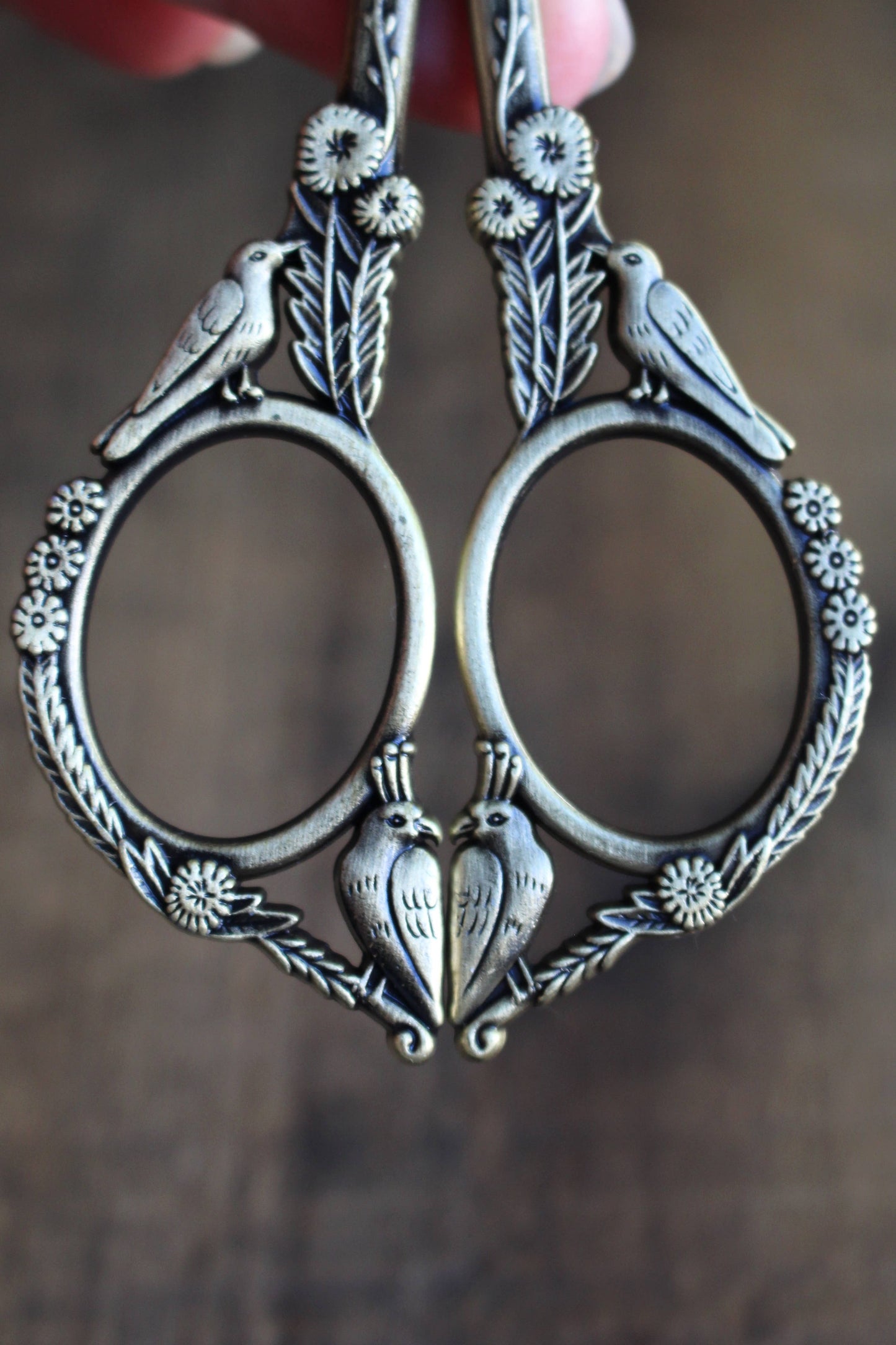 Feathered Friends Scissors (Set of 3): Antique Gold
