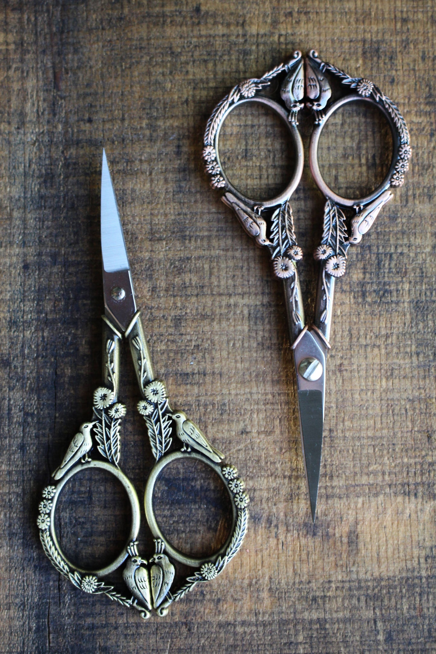 Feathered Friends Scissors (Set of 3): Antique Gold