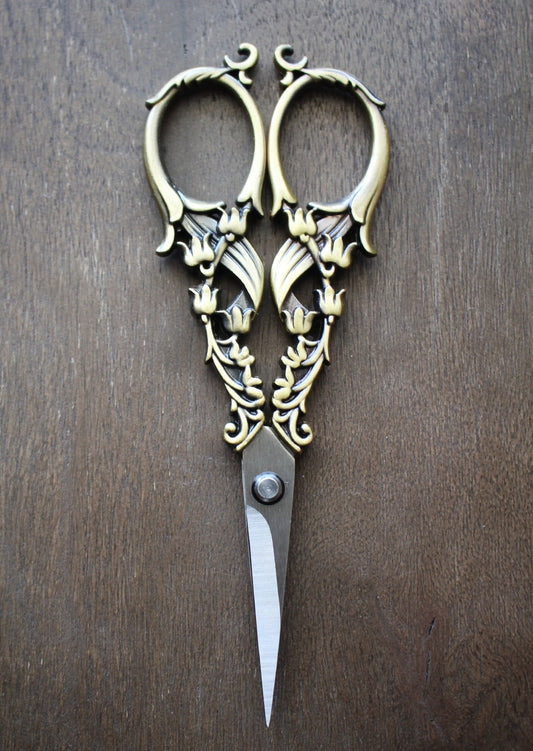 Tulip Garden Embroidery Scissors (Set of 3): Antique Gold