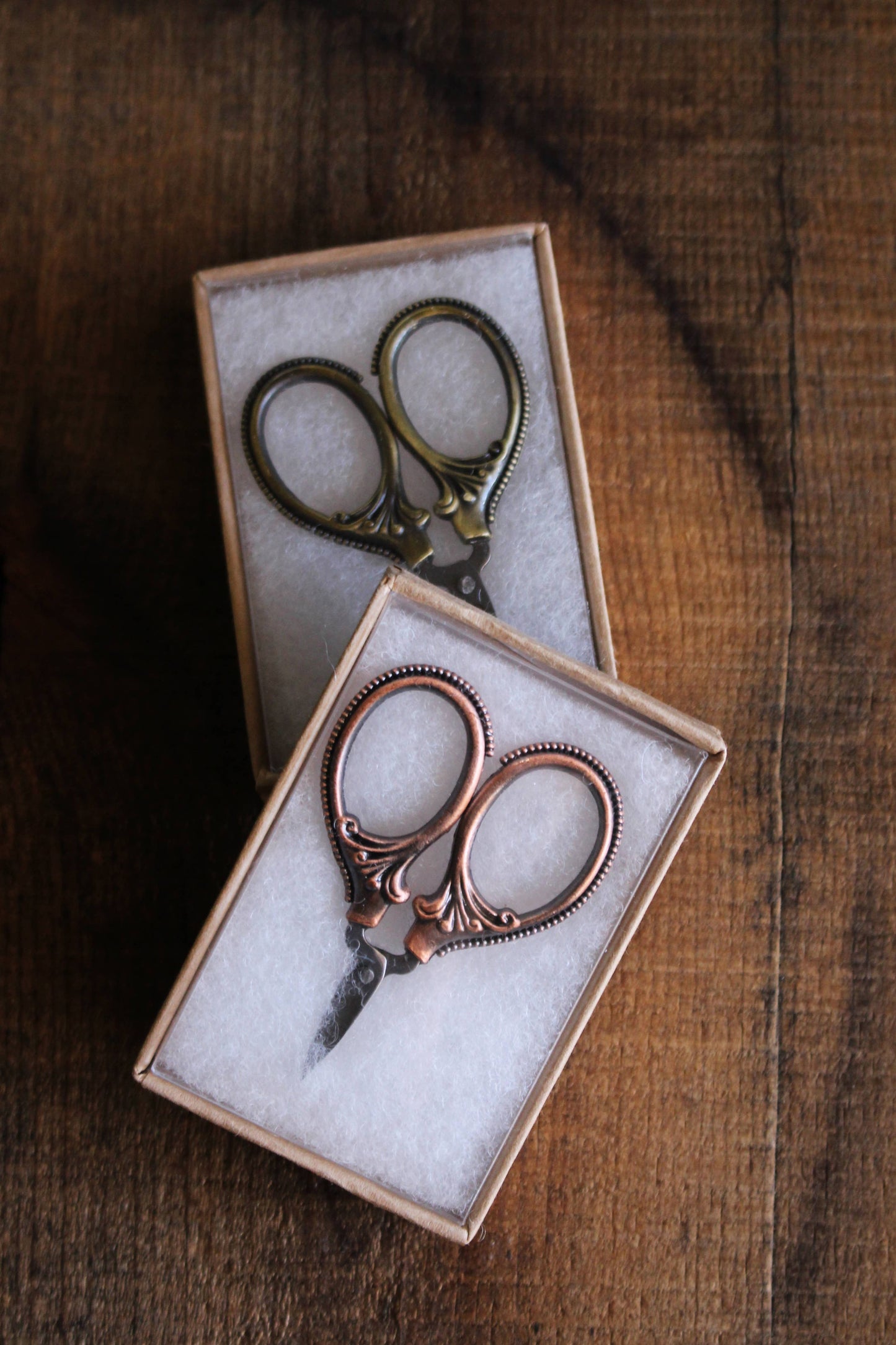 Mini Embroidery Scissors (Set of 5): Antique Gold