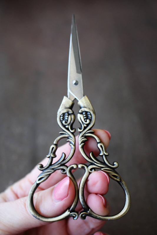 Storybook Scissors (Set of 3): Antique Gold